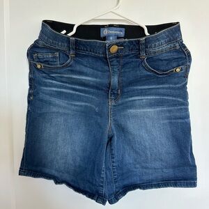 Democracy Absolution Size 6 Jeans